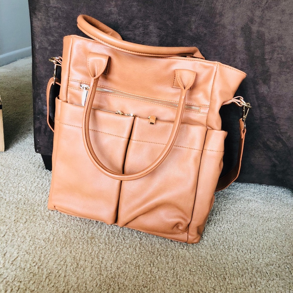 Tote diaper bag